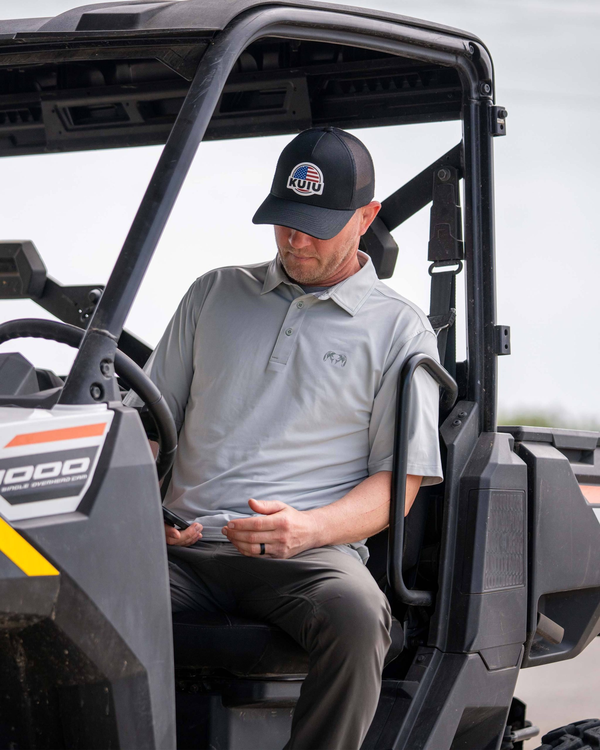 KUIU Performance Polo | Nickel - Image 3