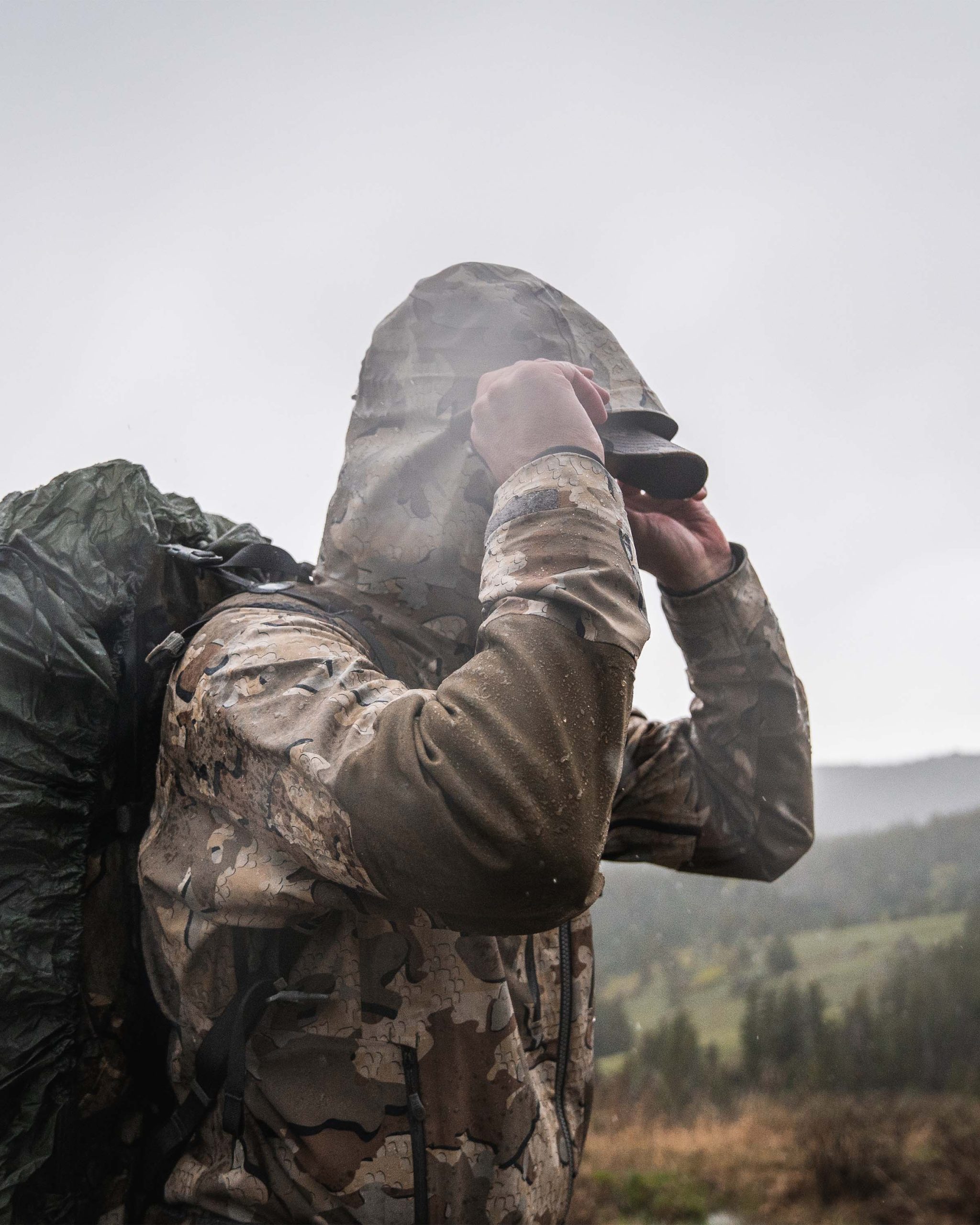 Yukon TR Rain Jacket | Verde - Image 10