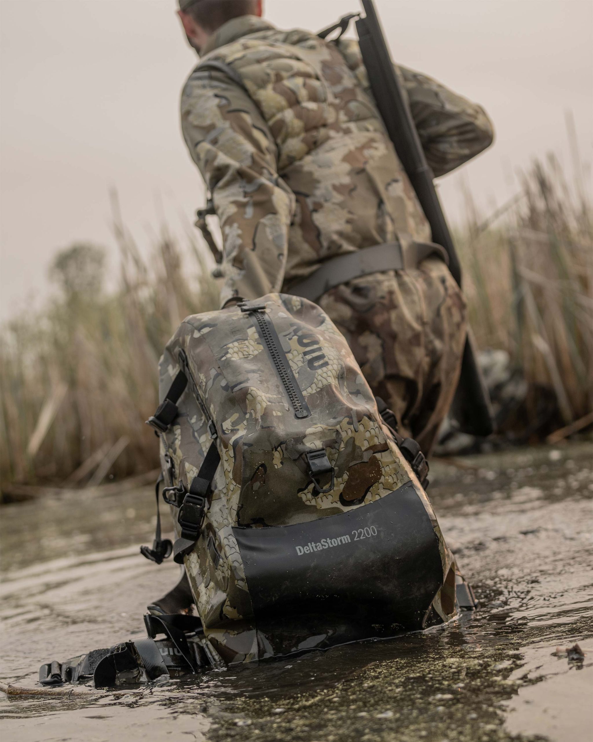 DeltaStorm 2200 Submersible Backpack | Valo - Image 17