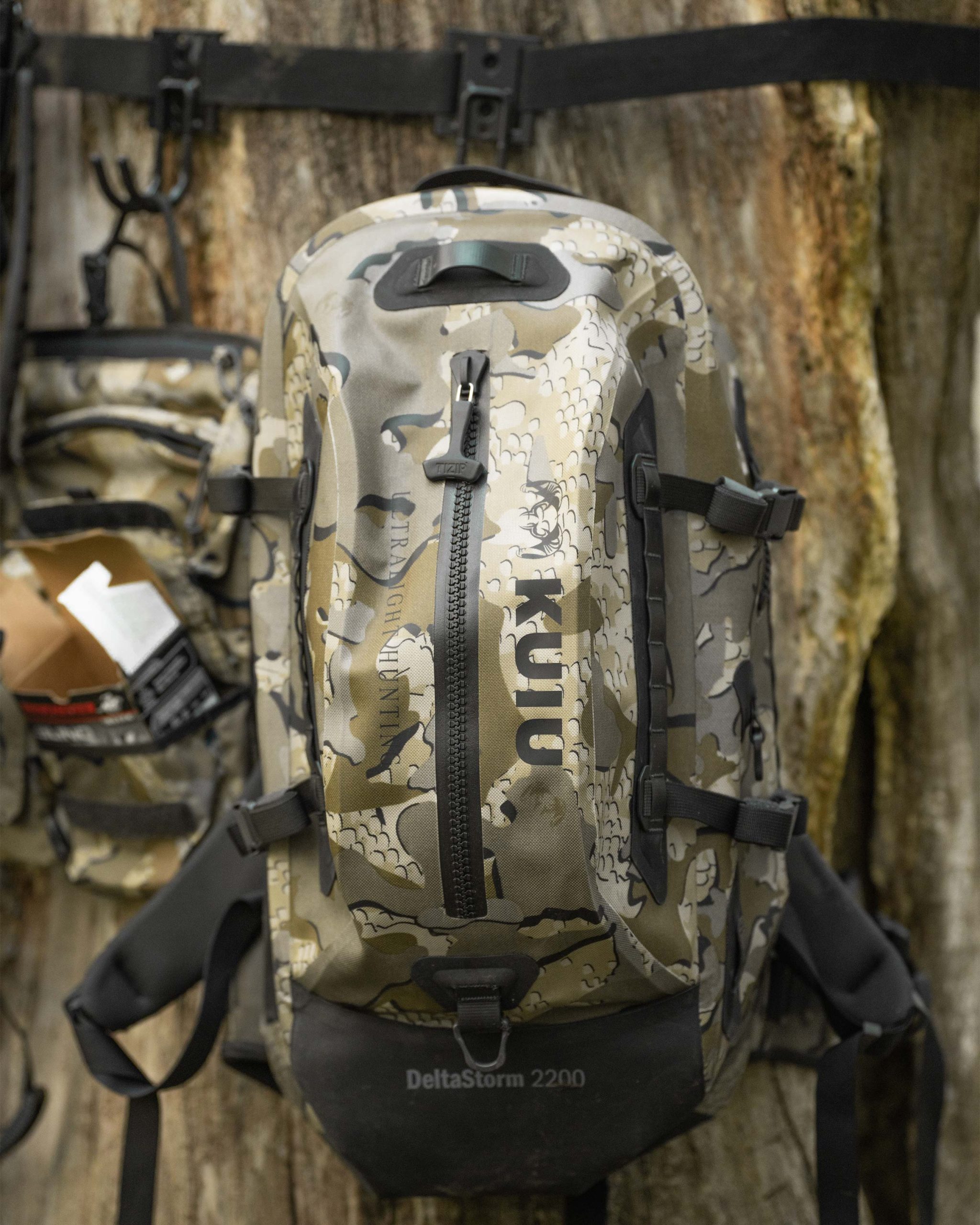 DeltaStorm 2200 Submersible Backpack | Valo - Image 13